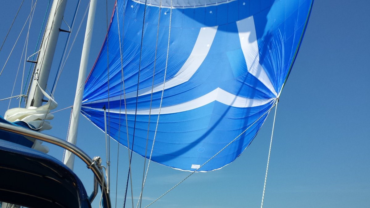 4_Parasailor_1200x675
